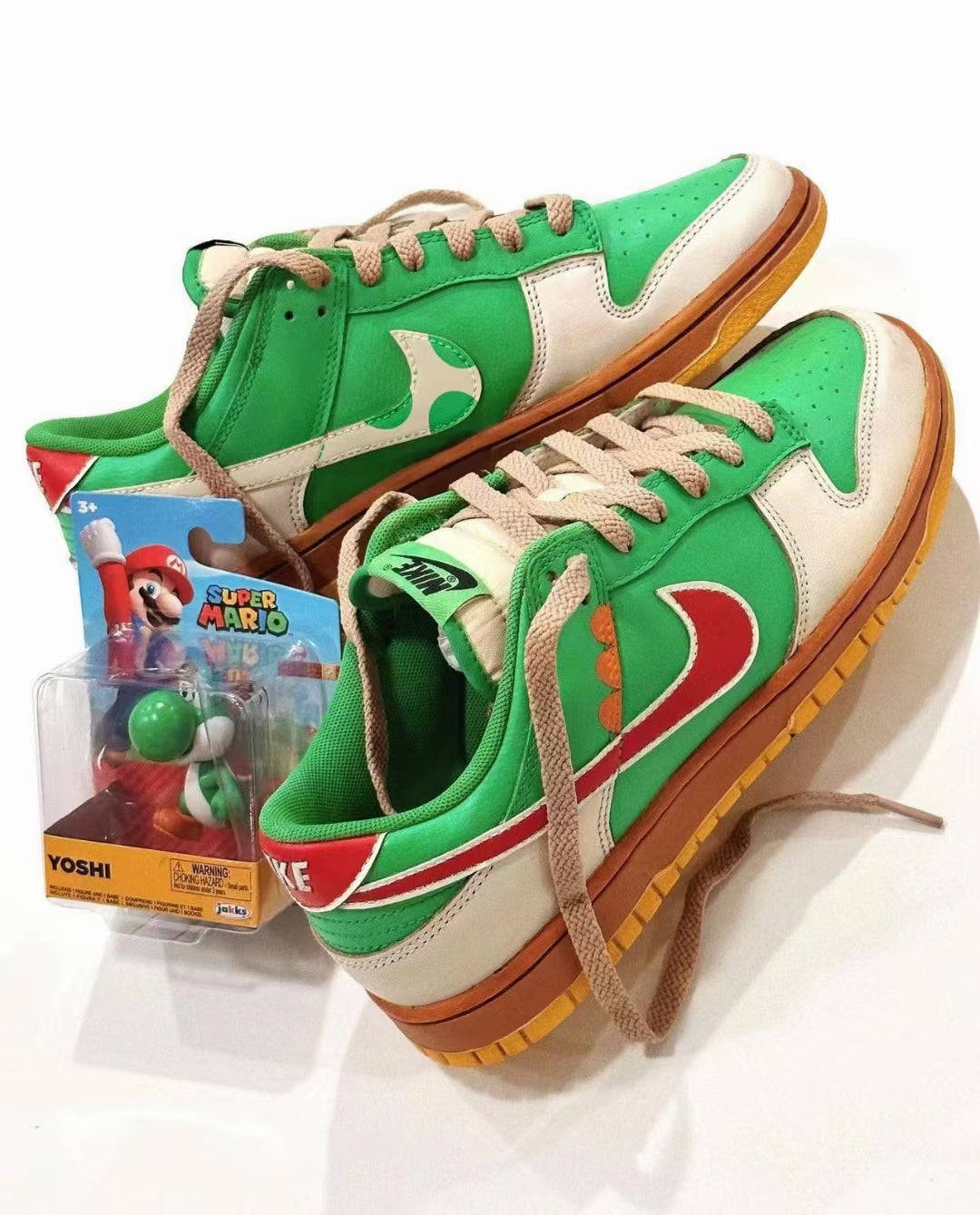 NIKE DUNK LOW SUPER MARIO
