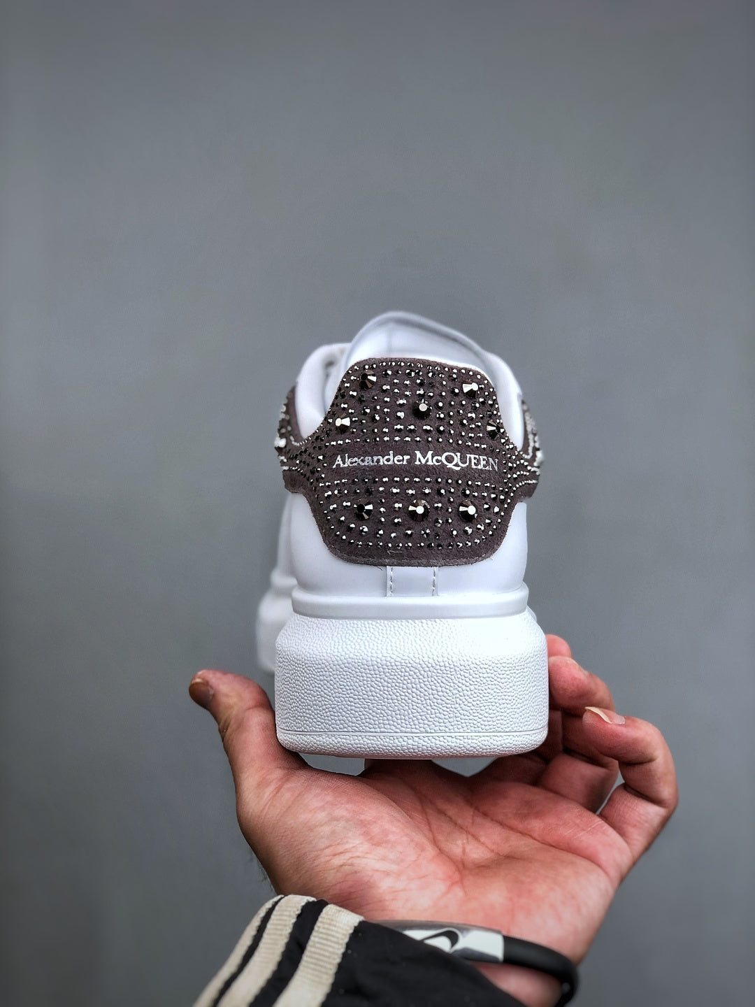 Alexander McQueen – Baskets Oversized Premium