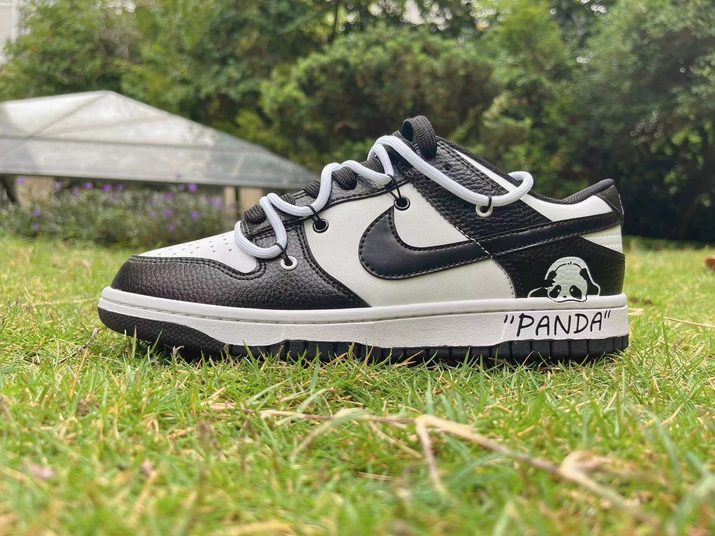 Nike Dunk Low - Panda - L’icône sneakers