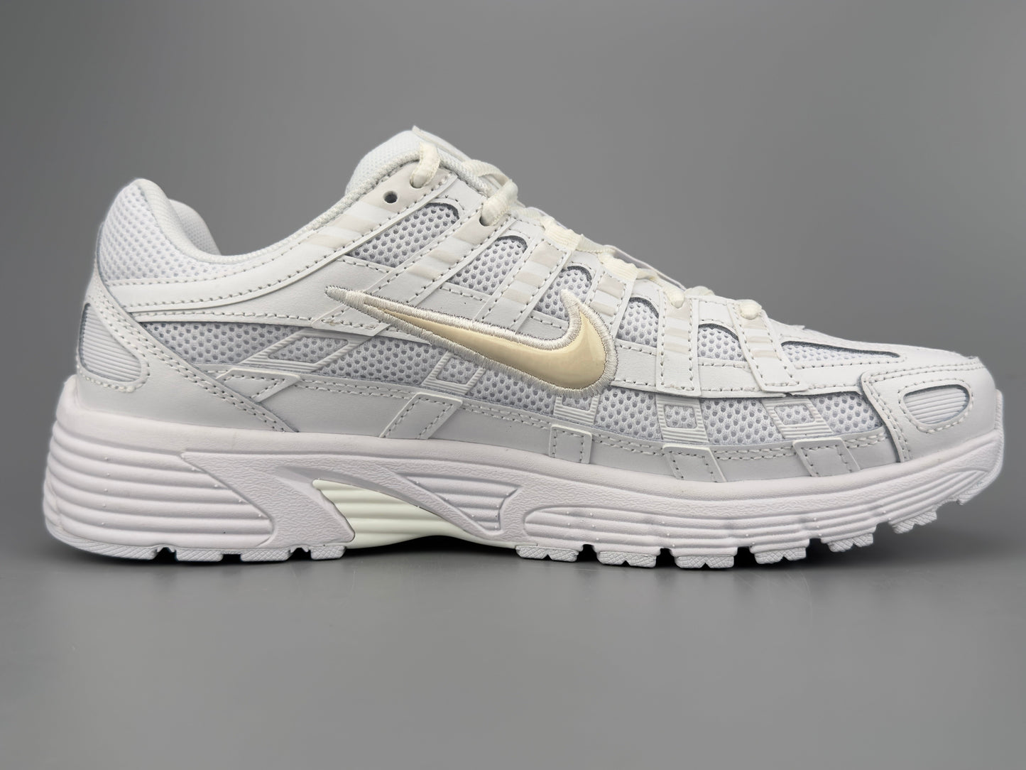 NIKE SNEAKERS P6000 BLANCHE