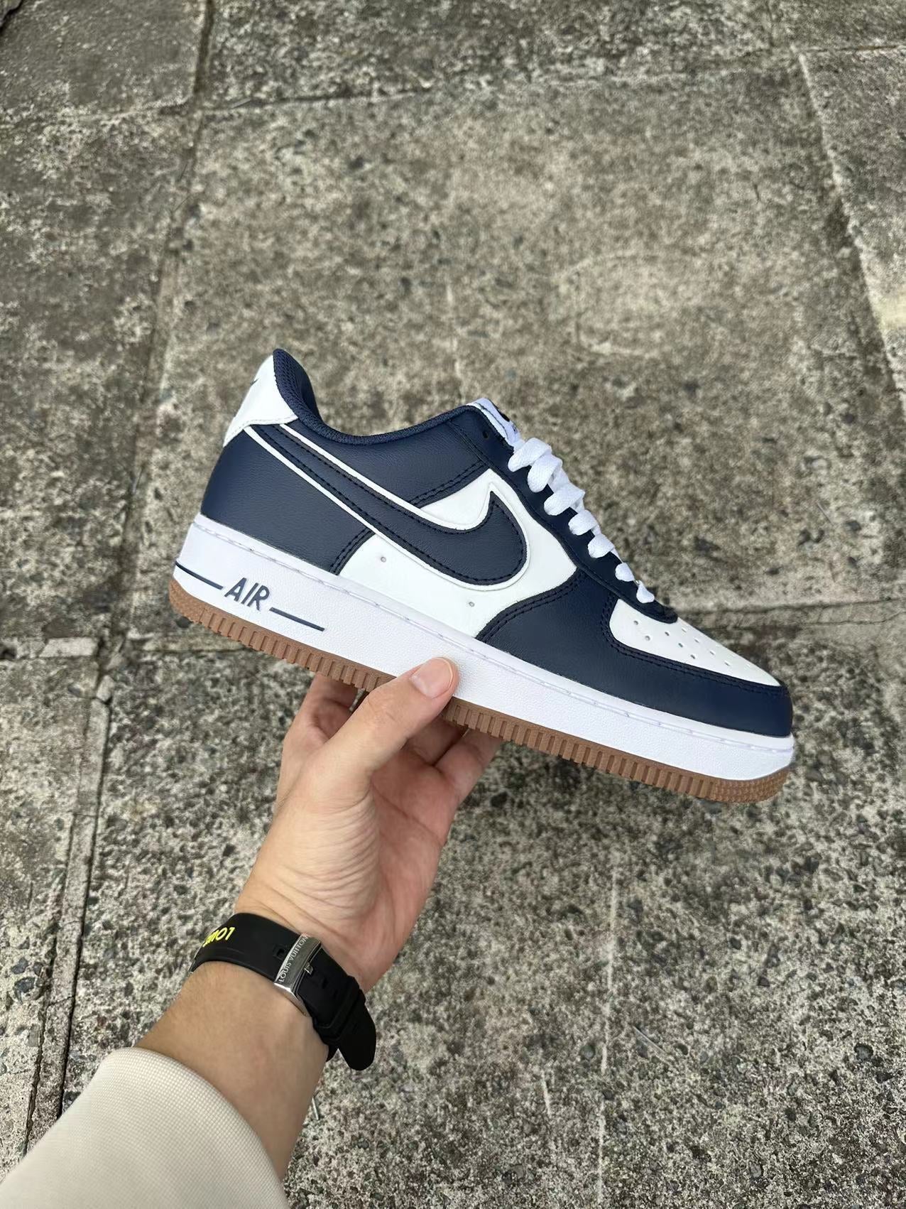 Nike Air Force 1 – L’icône du style urbain