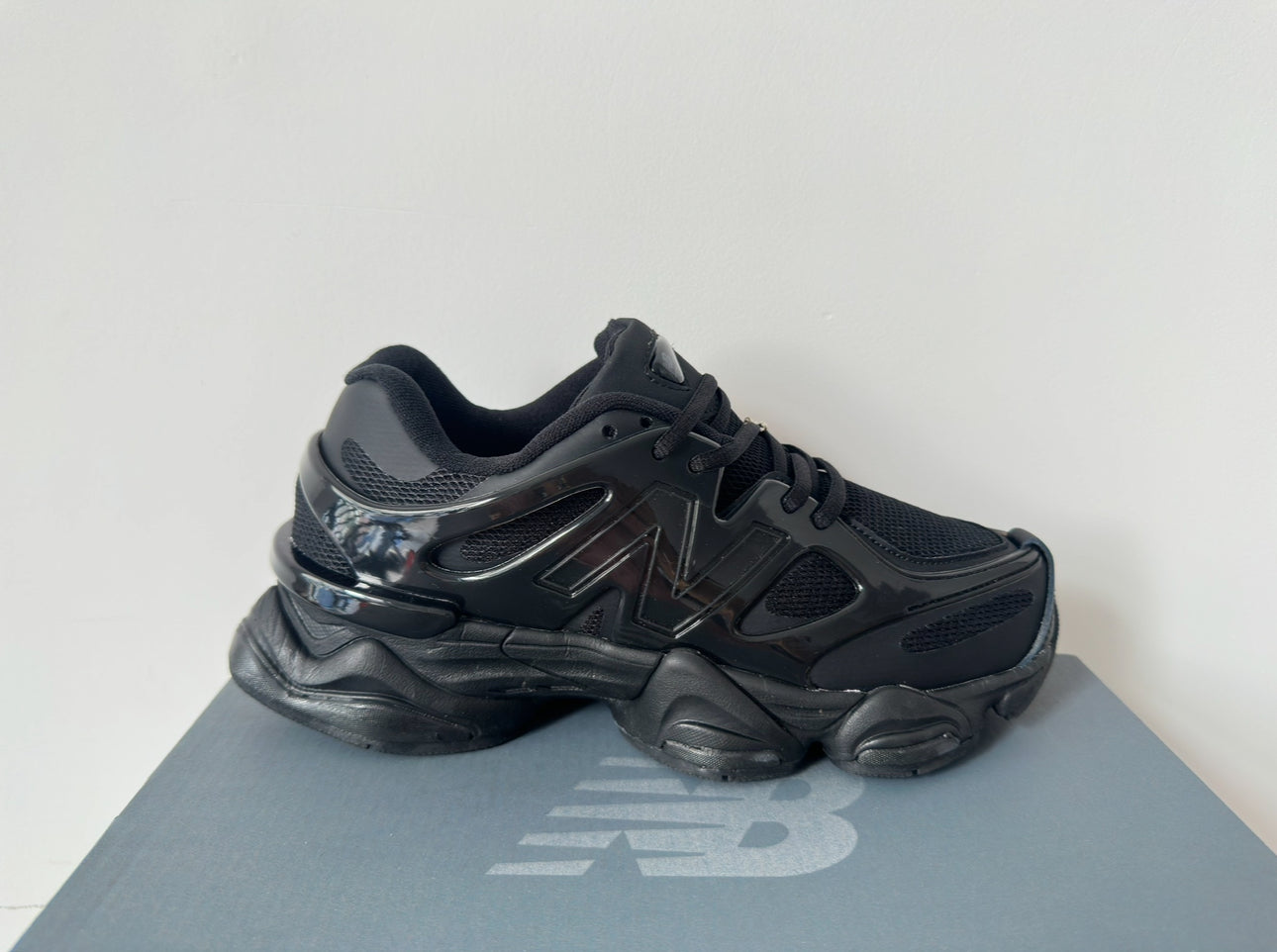 NEW BALANCE NB 9060 NOIR