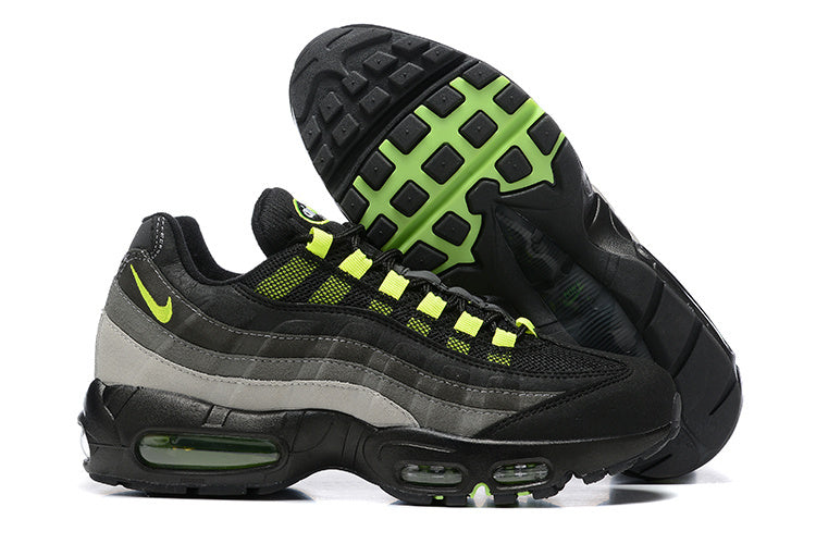 NIKE AIR MAX 95 ESSENTIAL GRISE & VERT
