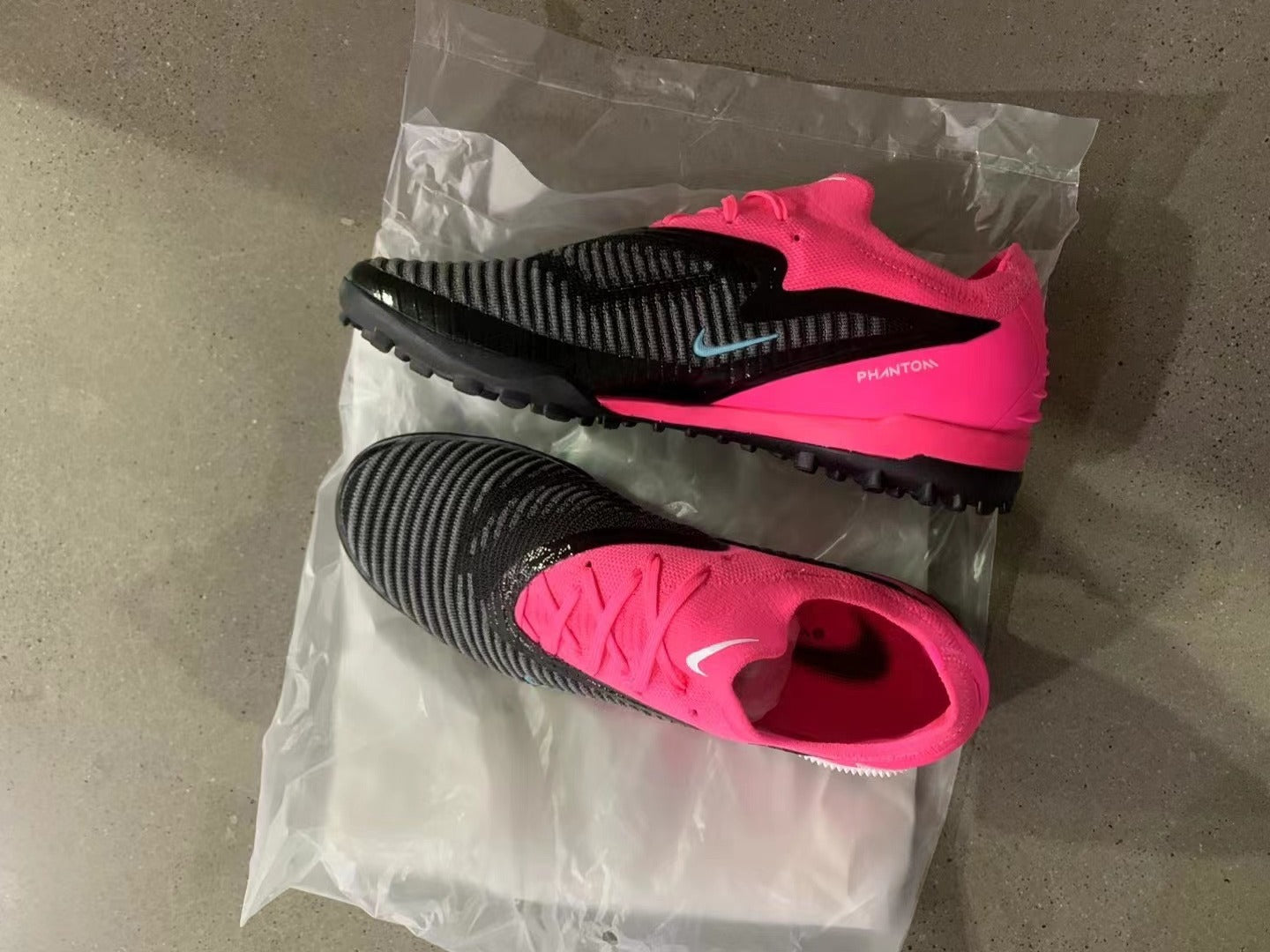 Nike ReactX Phantom 6 Low Pro TF – Indoor Futsal Basket de football