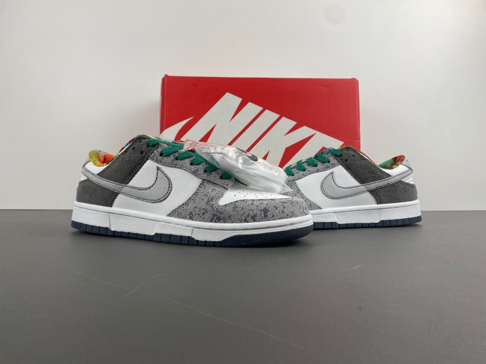 NIKE DUNK LOW GRIS & BLANC