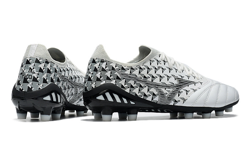 Morelia Neo III Chaussures de Football