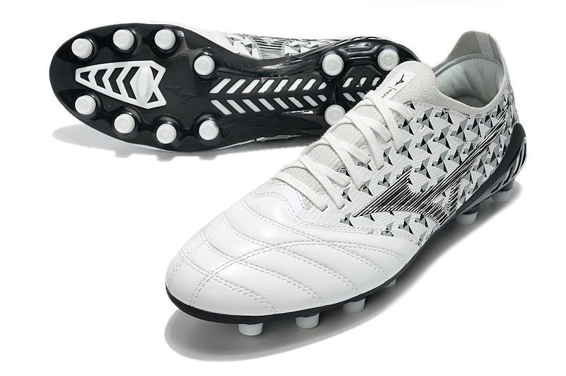 Morelia Neo III Chaussures de Football