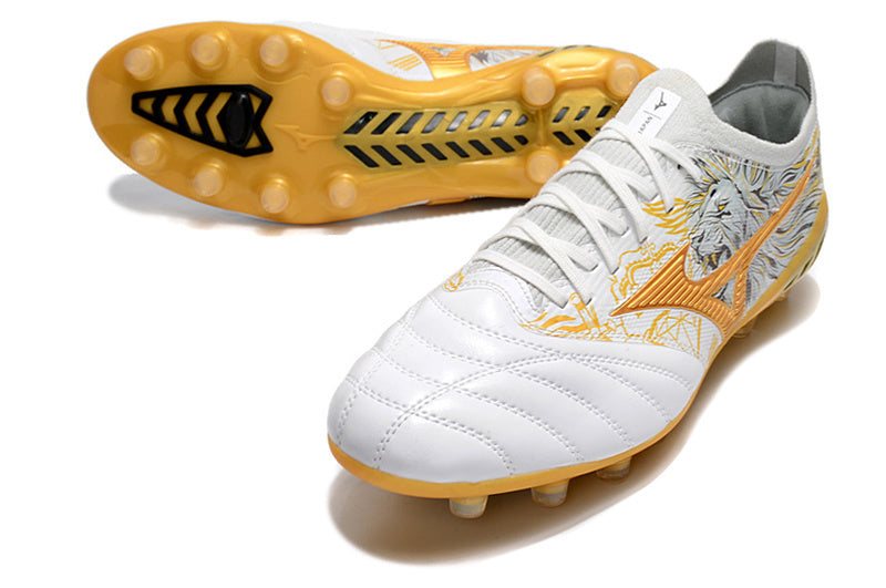 Morelia Neo III Chaussures de Football