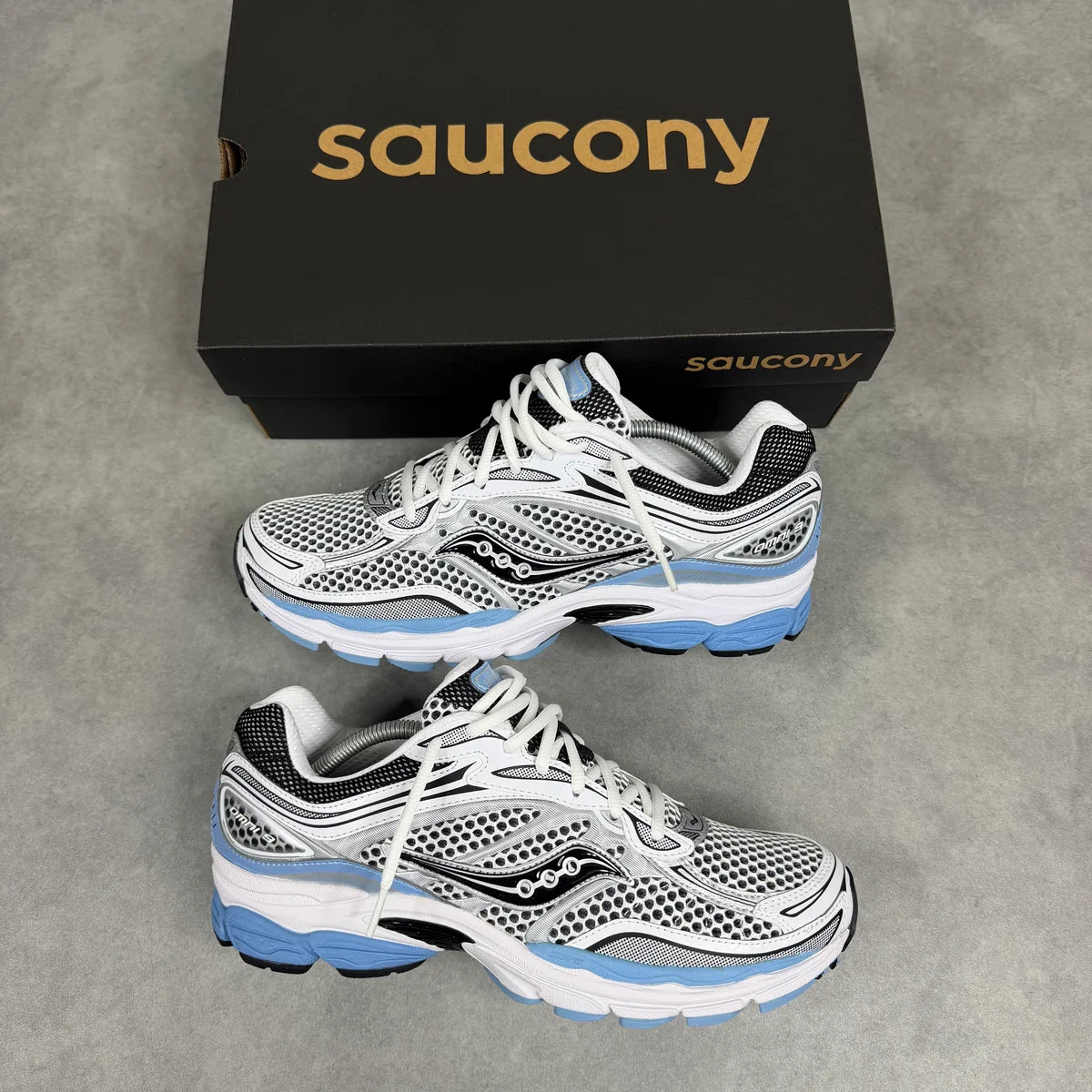 SAUCONY PROGRID OMNI 9 ' BLISSFUL WHITE
