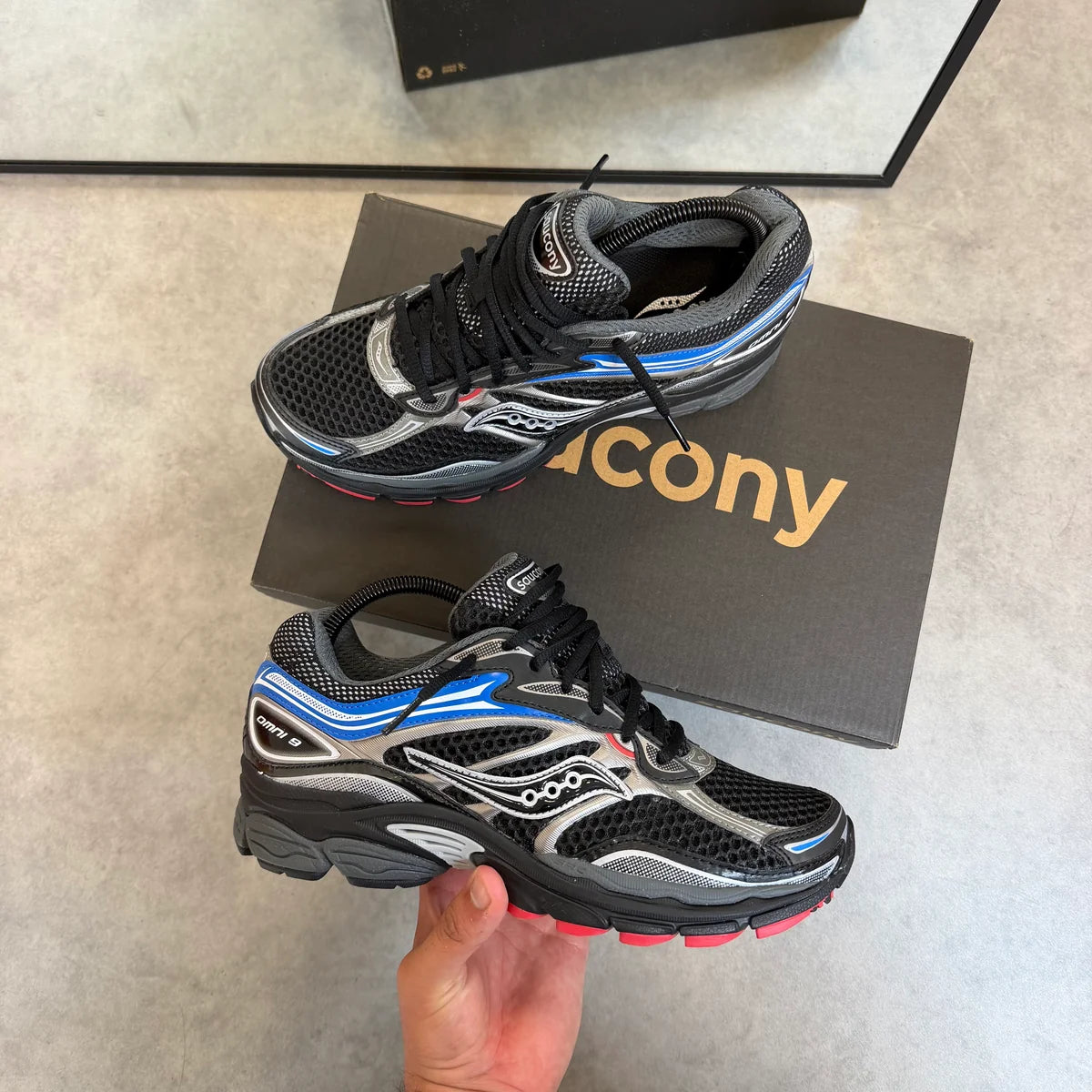 SAUCONY PROGRID OMNI 9 'NOIR MULTI'