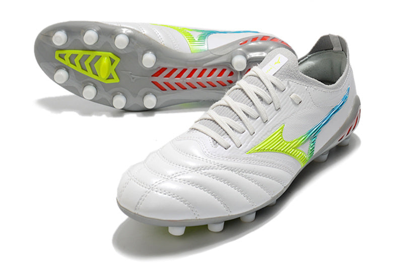 Morelia Neo III Chaussures de Football