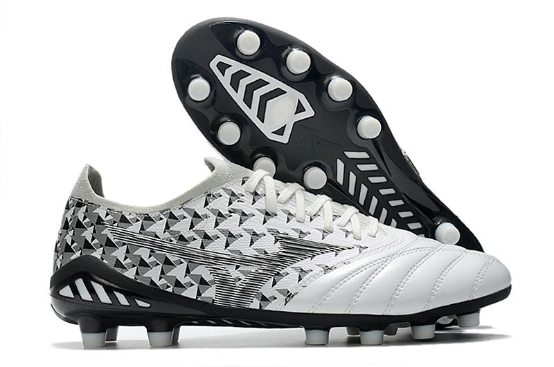 Morelia Neo III Chaussures de Football