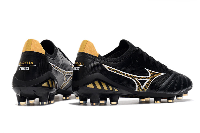 Morelia Neo III Chaussures de Football