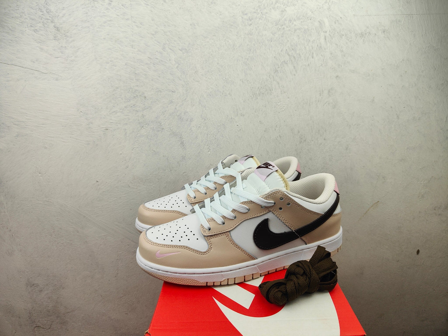 NIKE DUNK LOW BLACK BEIGE NOIR