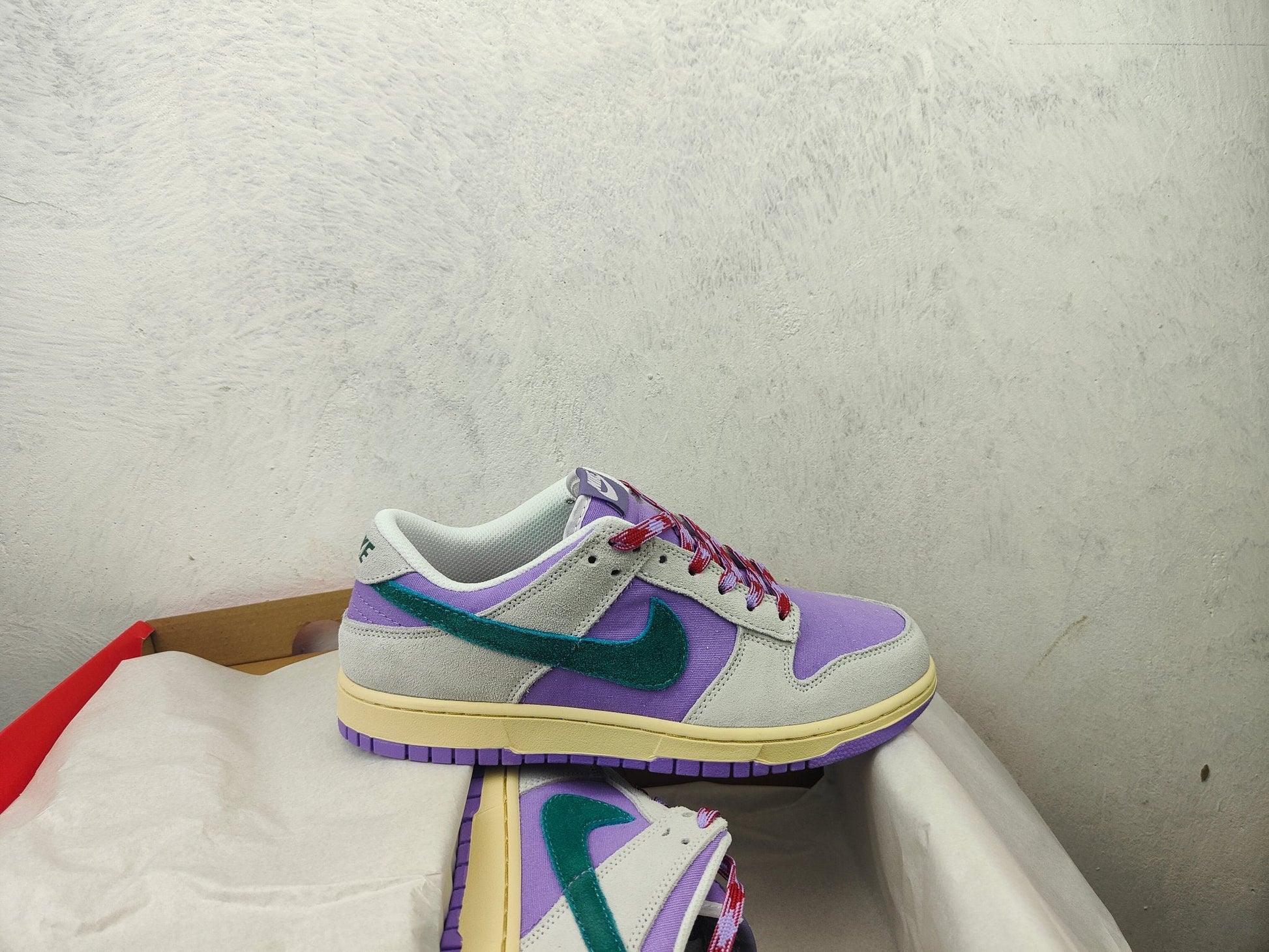 NIKE DUNK LOW PURPLE GREEN VIOLET VERT