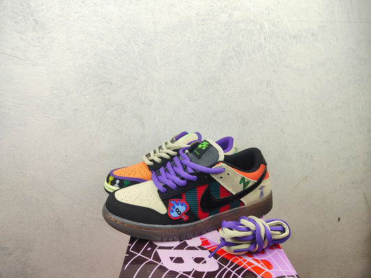 NIKE DUNK LOW HALLOWEEN CUSTOM