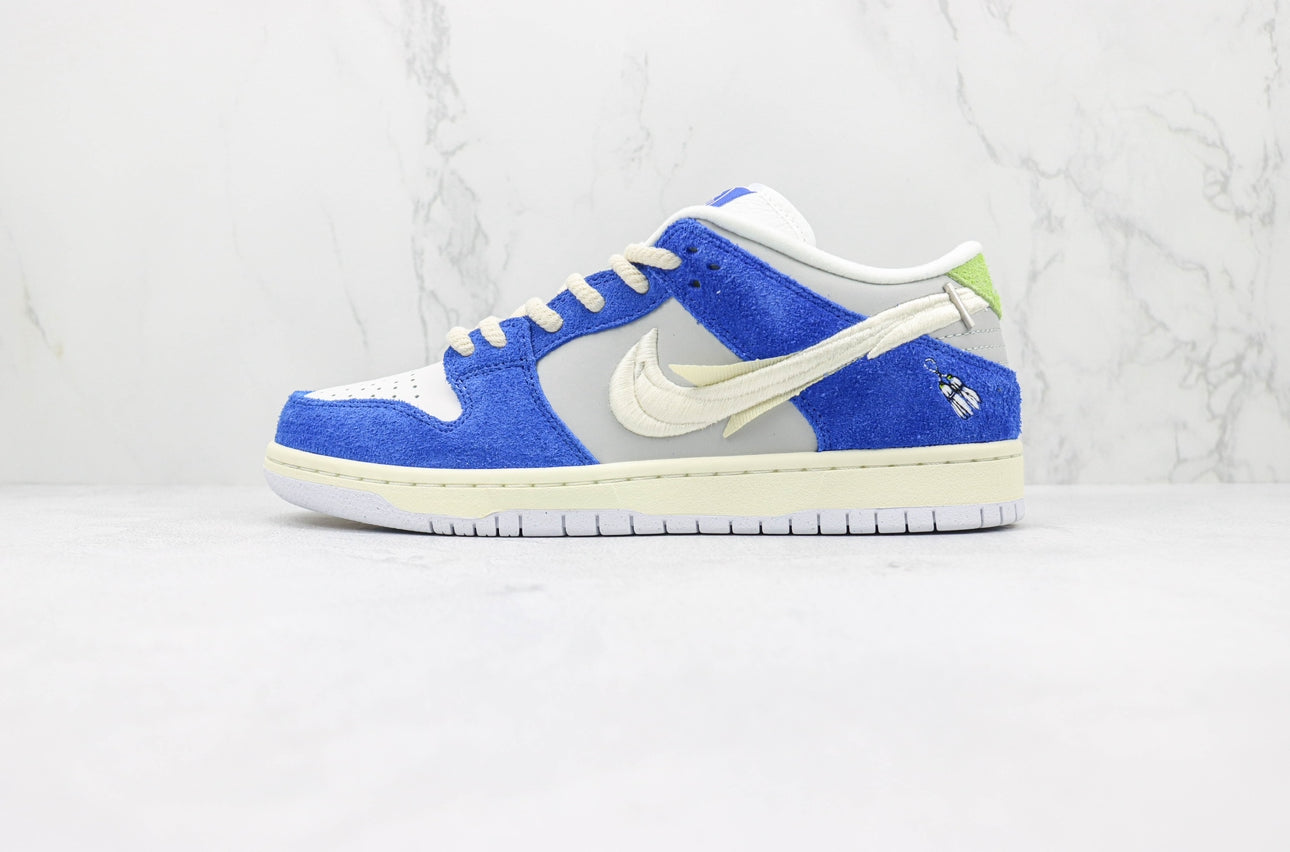 NIKE DUNK LOW WHITE BLUE BLANC BLEU