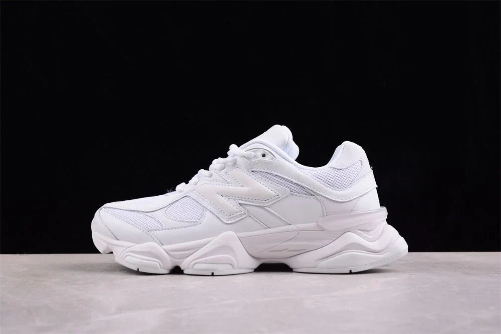 NEW BALANCE NB 9060 TRIPLE WHITE