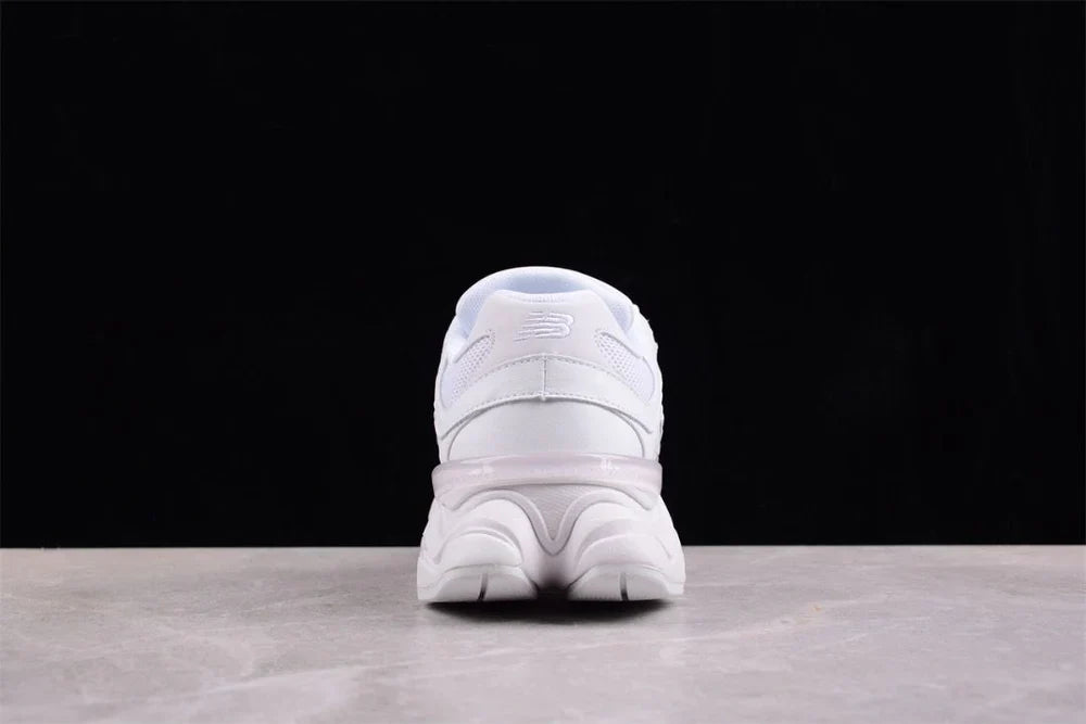 NEW BALANCE NB 9060 TRIPLE WHITE