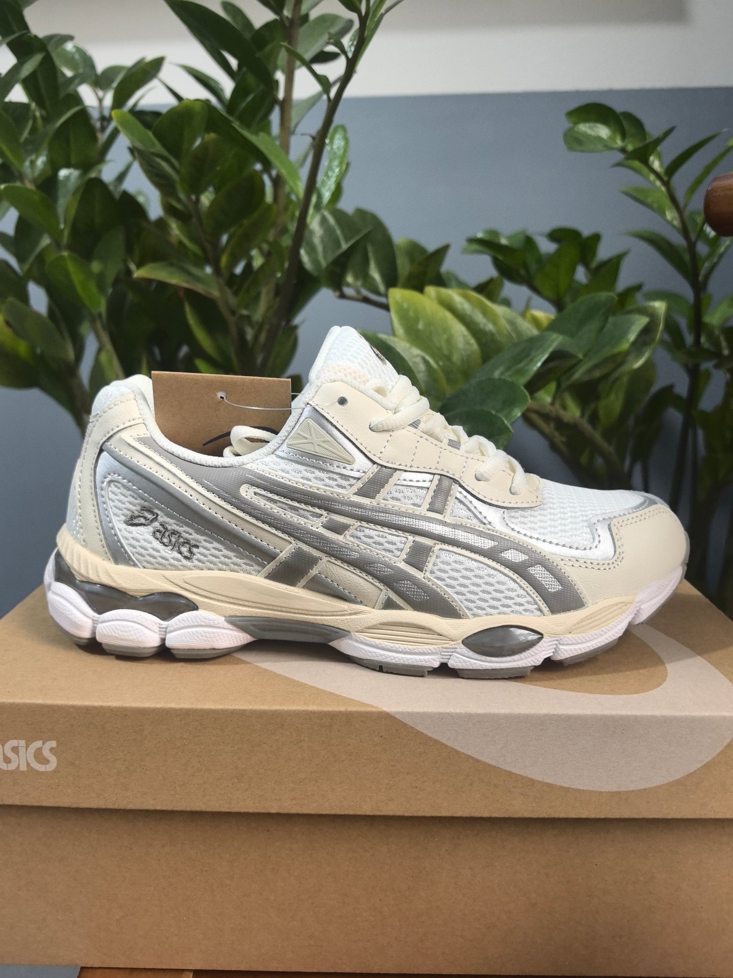 ASICS GEL-NYC BEIGE GRIS
