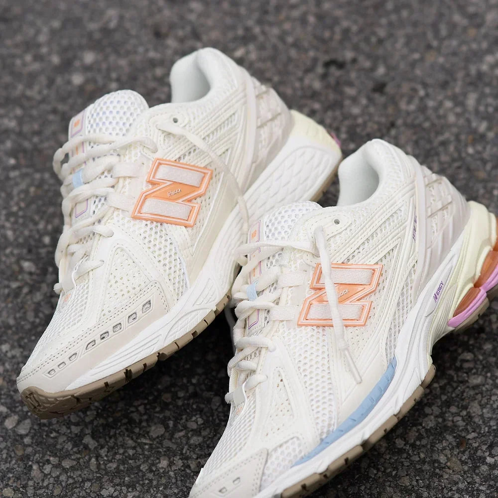 NEW BALANCE NB 1906R WHITE ORANGE