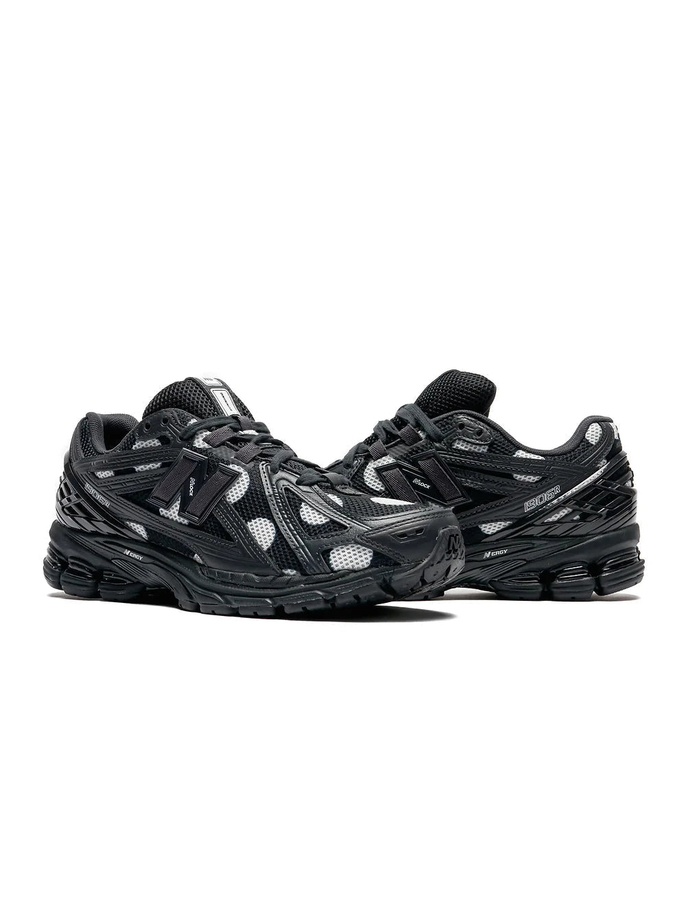 NEW BALANCE NB 1906R BLACK WHITE