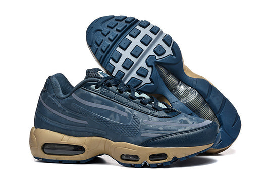 NIKE AIR MAX 95 ESSENTIAL