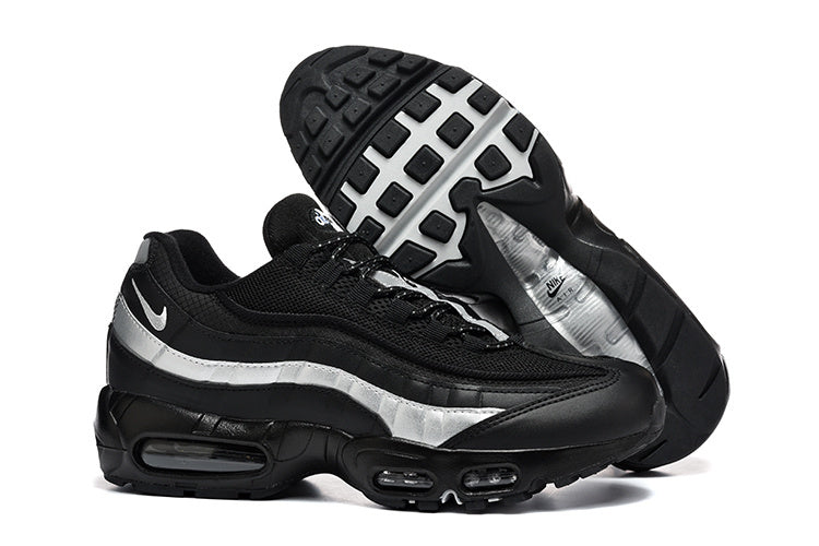 NIKE AIR MAX 95 ESSENTIAL