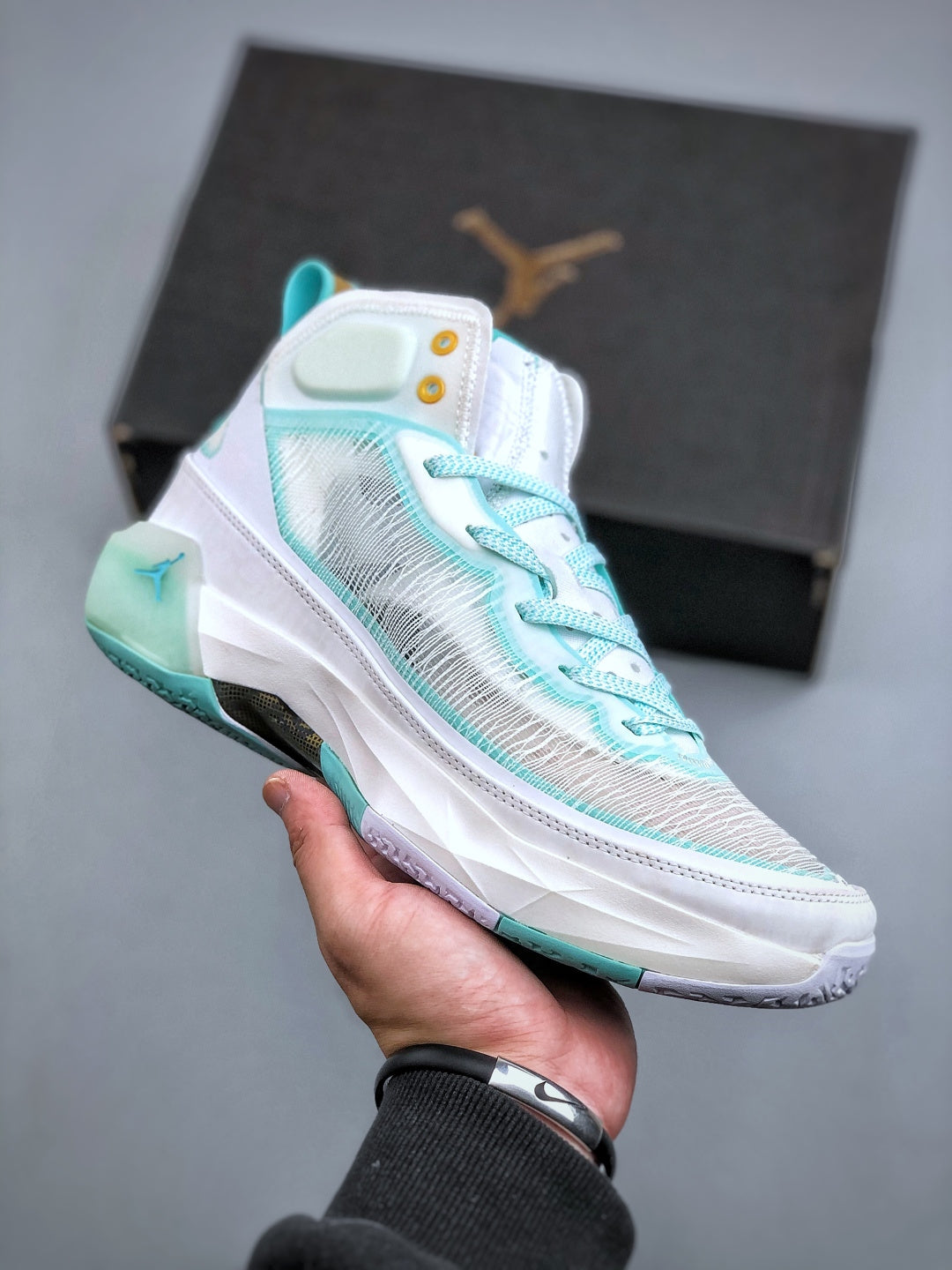 Nike Air Jordan 37 Rétro – Style iconique