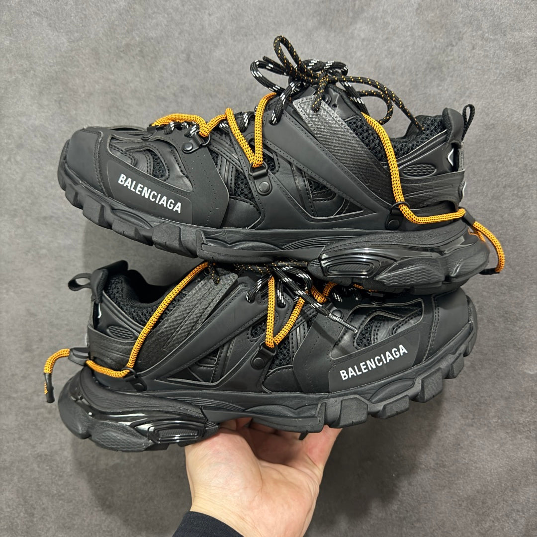 BALENCIAGA TRACK NOIR
