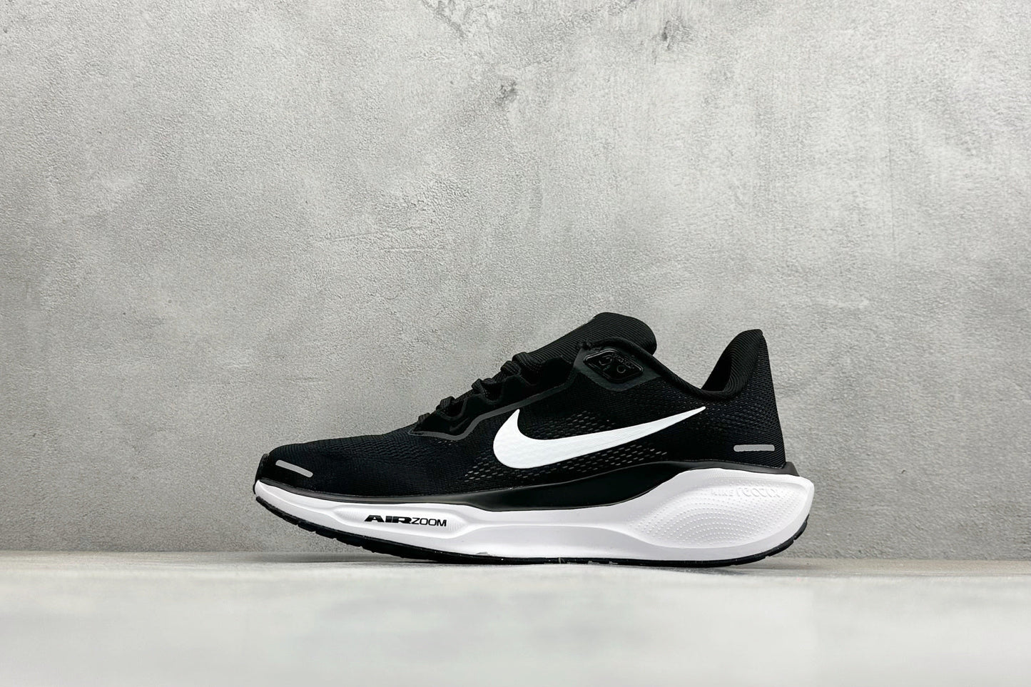 Nike Air Zoom Pegasus 41 – Confort, Performance & Élégance