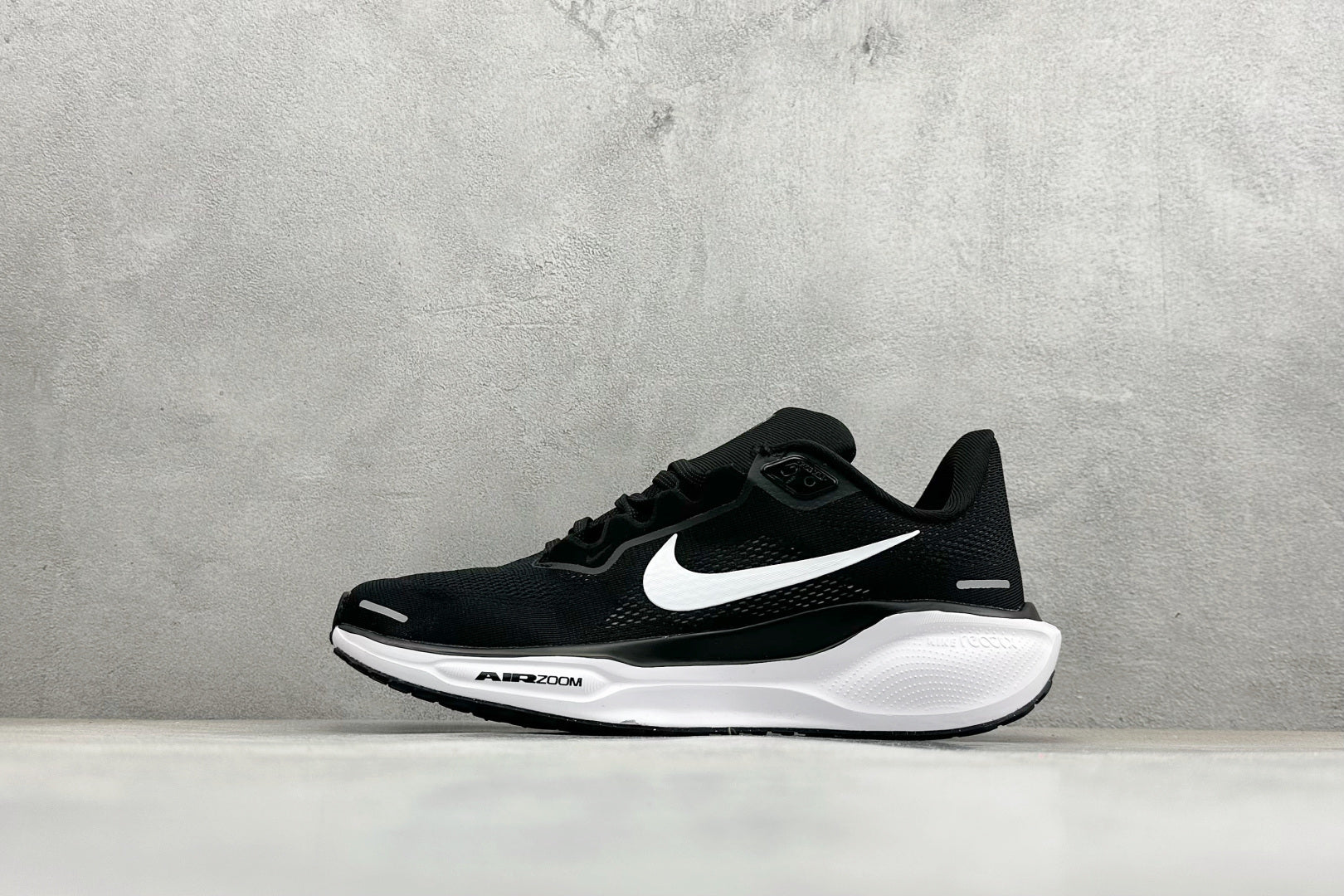 Nike Air Zoom Pegasus 41 – Confort, Performance & Élégance