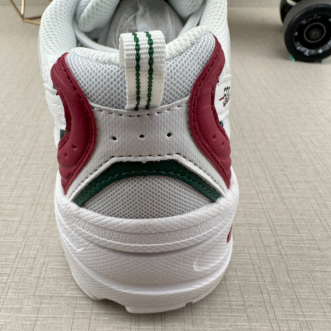 NEW BALANCE 530 MR530