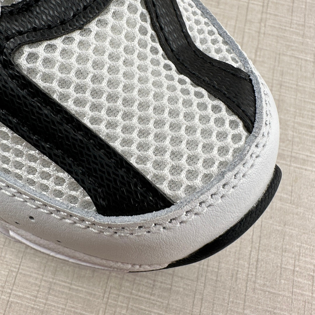 NEW BALANCE 530 MR530