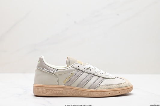 Adidas Handball Spezial – Sneakers rétro emblématiques