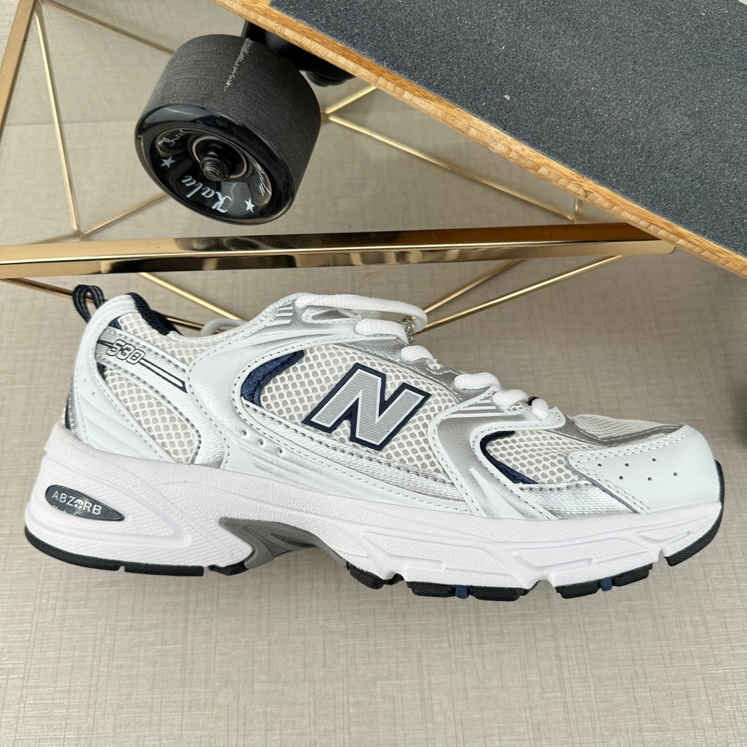NEW BALANCE 530 MR530