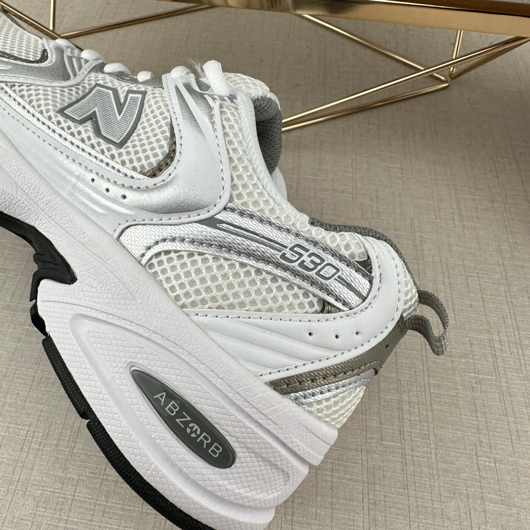 NEW BALANCE 530 MR530