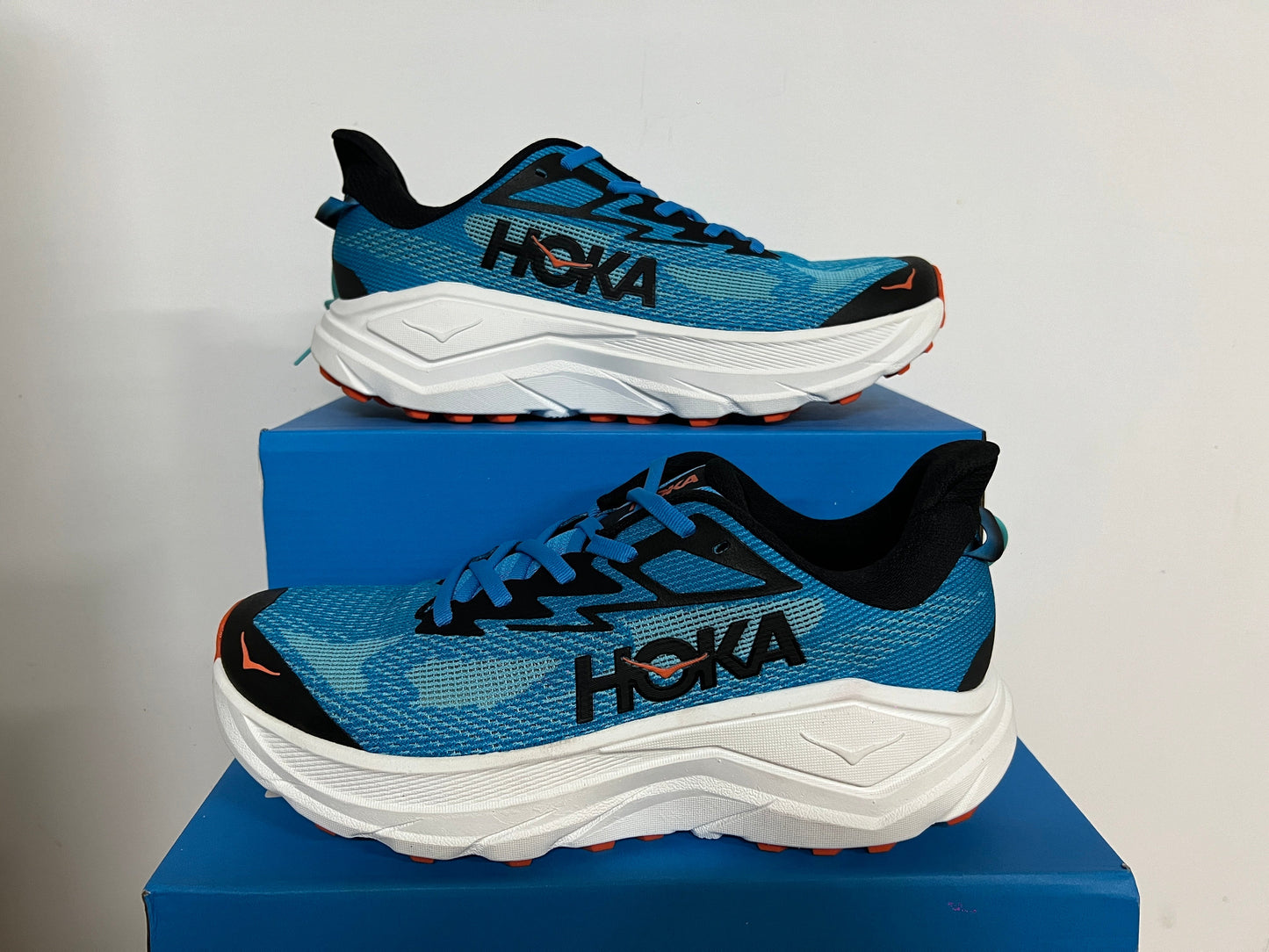 Hoka One Challenger 8 – Chaussure Running Ultra Confort