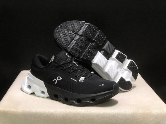 Basket ON Cloudflyer 5 – Confort & Performance au Quotidien