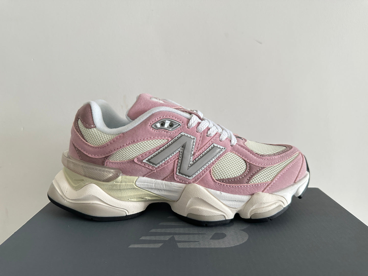 NEW BALANCE NB 9060 ROSE
