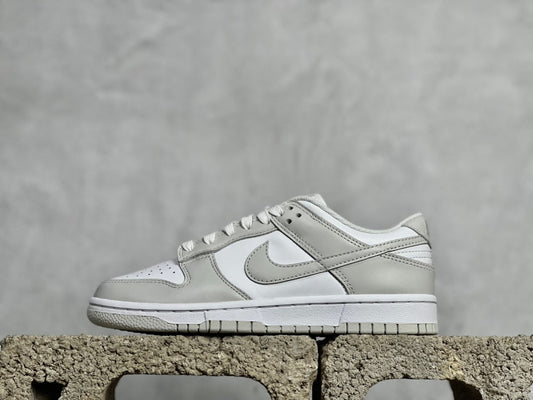 NIKE DUNK LOW WHITE GREY