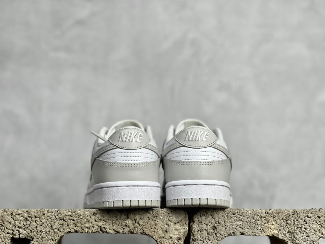 NIKE DUNK LOW WHITE GREY