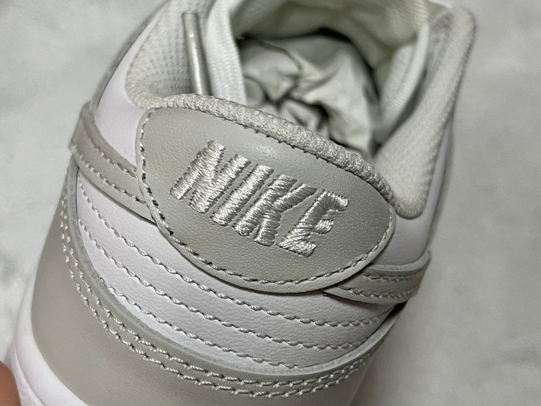 NIKE DUNK LOW WHITE GREY
