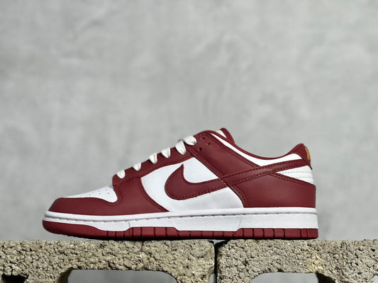 NIKE DUNK LOW WHITE RED