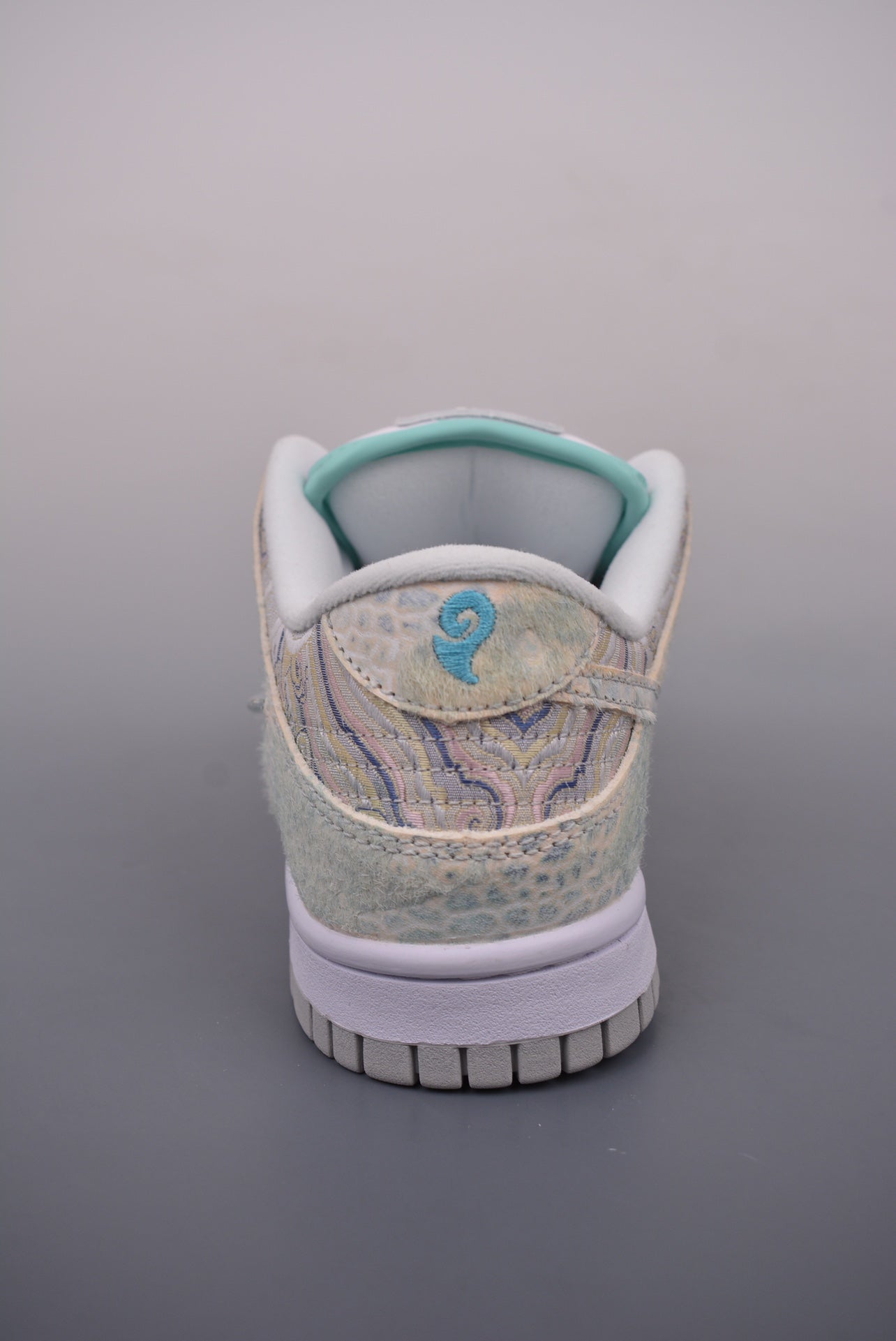 NIKE DUNK LOW WHITE GREEN