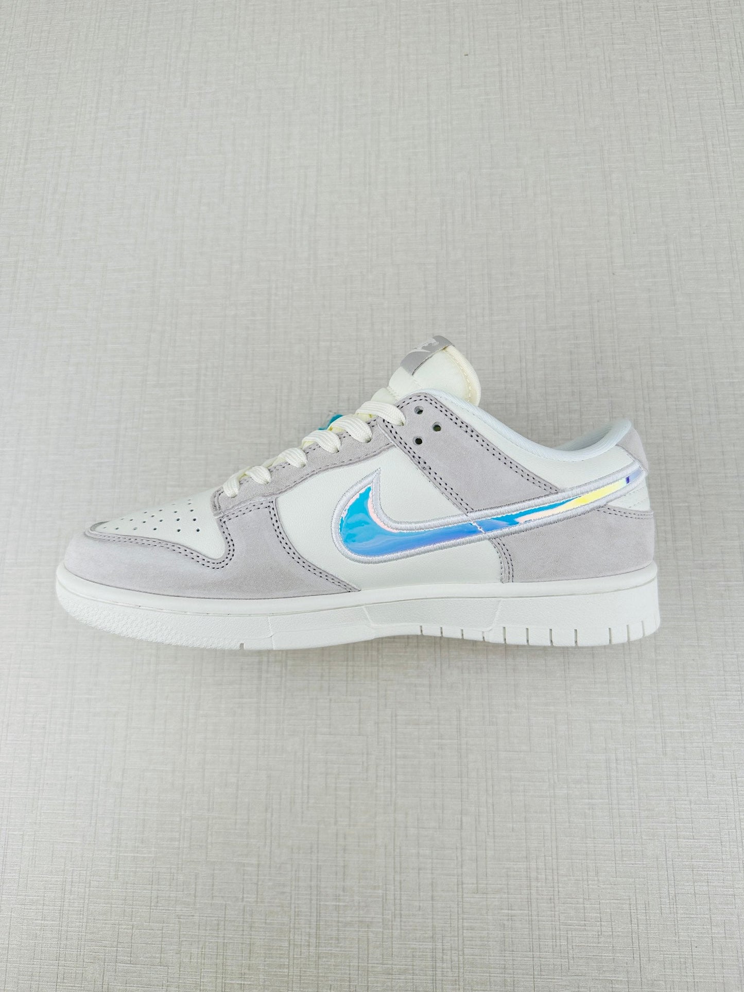 NIKE DUNK LOW WHITE GREY BLUE