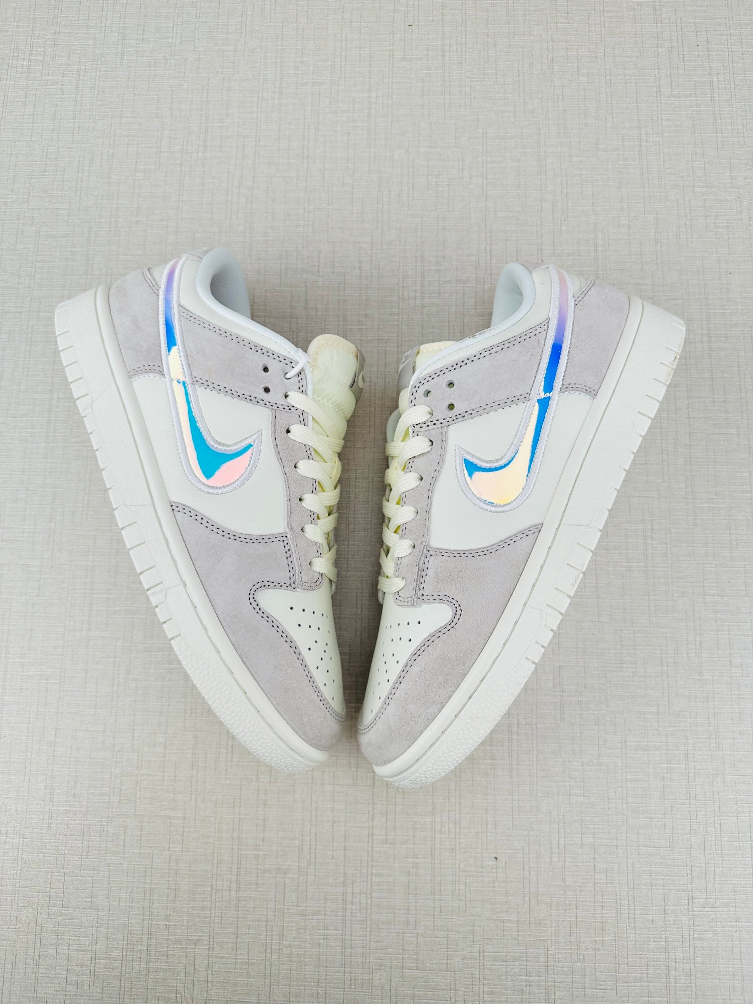 NIKE DUNK LOW WHITE GREY BLUE
