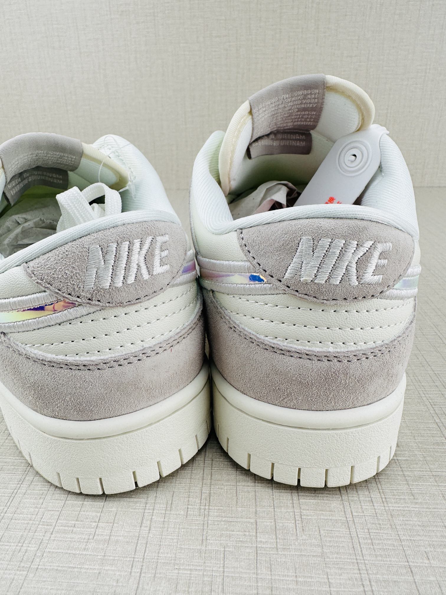 NIKE DUNK LOW WHITE GREY BLUE