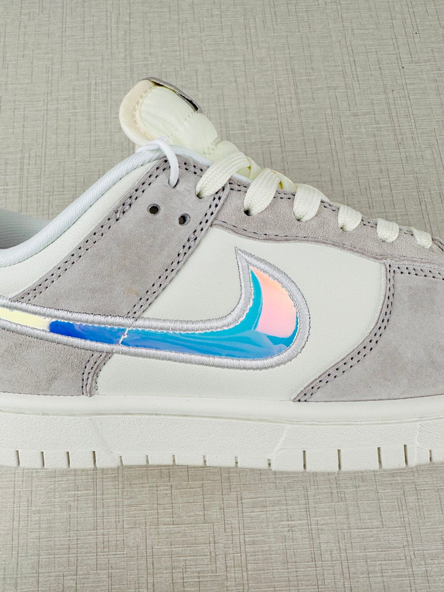 NIKE DUNK LOW WHITE GREY BLUE