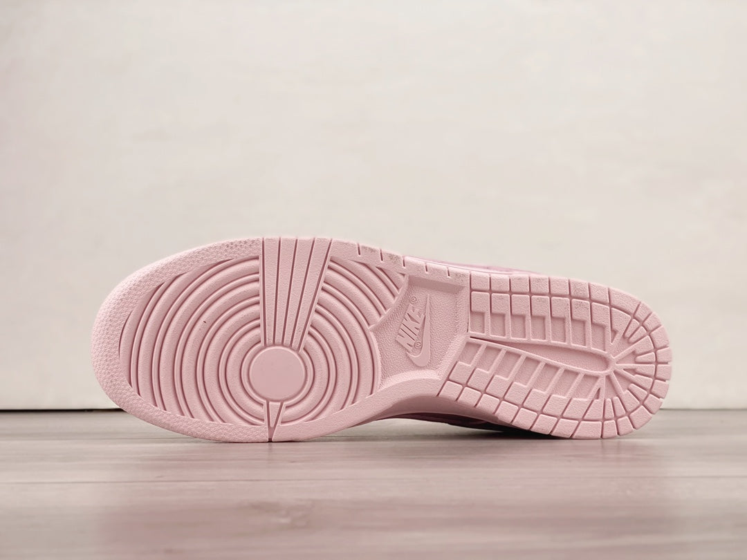 NIKE DUNK LOW PINK